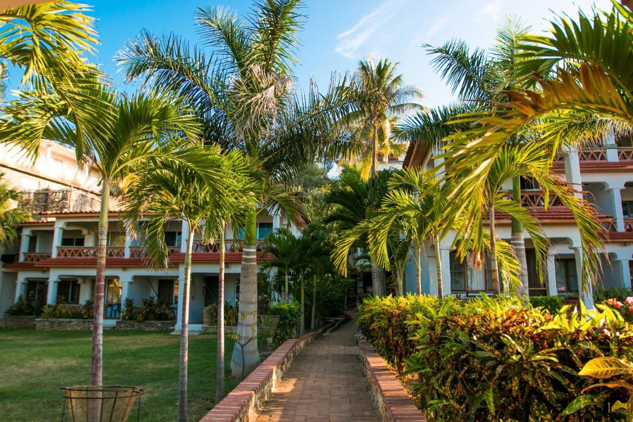 Hotel Arcoiris Пуэрто-Эскондидо Экстерьер фото