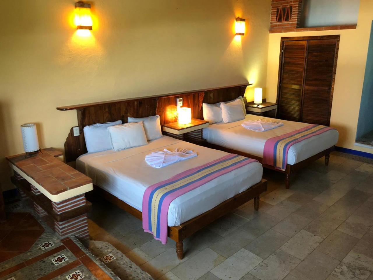 Hotel Arcoiris Пуэрто-Эскондидо Экстерьер фото